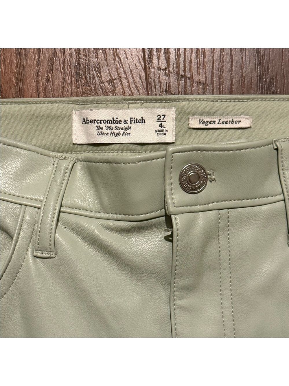 ABERCROMBIE & FITCH vegan leather pants in mint green. Size 4L - Picture 6 of 6